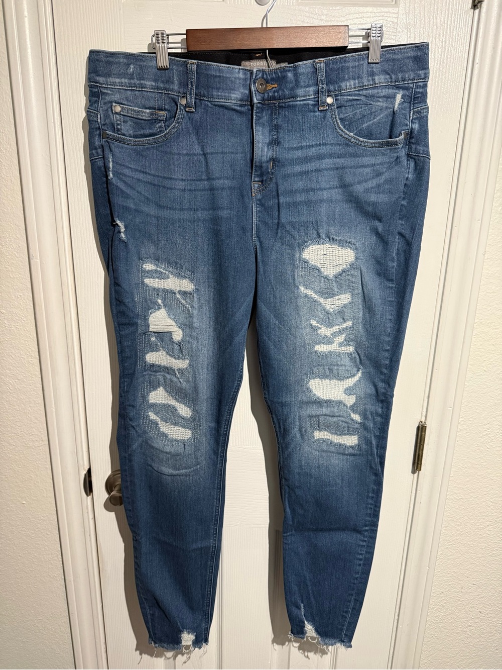 Torrid Bombshell Skinny Jeans Size 20T